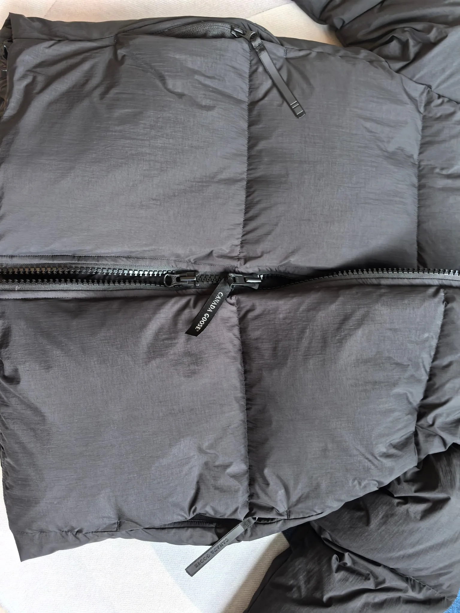 P880 E2802 Lawrence Puffer Jacket men's stand collar down jacket. Color: black detail. Size: S M L XL XXL.